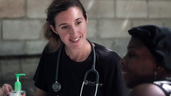 Strategies for Retaining and Attracting Quality Nursing Professionals 2 img