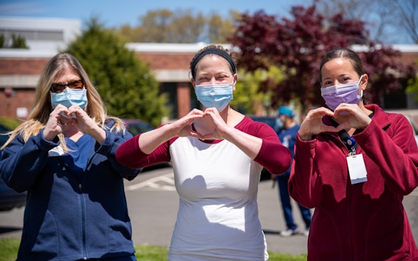 Strategies for Retaining and Attracting Quality Nursing Professionals 1 img